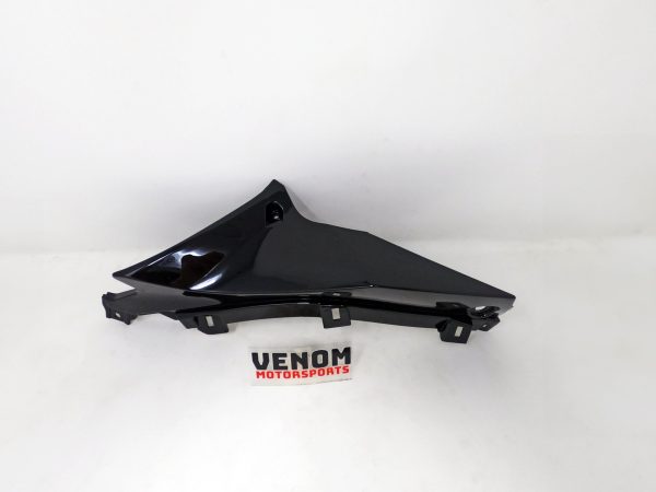 X22R 250cc | Right Tank Guard - BLACK (3010537)