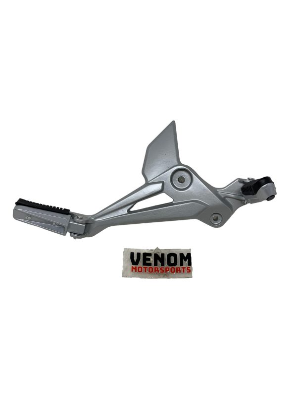 X20 Gen II 125cc | Right Footrest Assembly (Silver) (125010094)