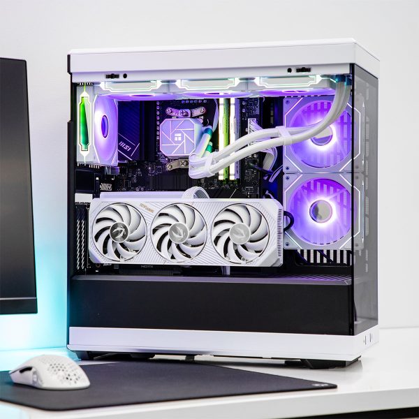 Hyte Y40 Shop-The-Look Bundle